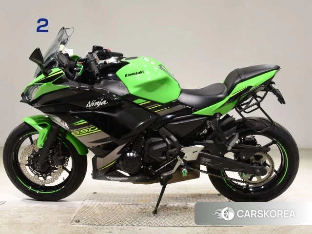 Kawasaki NINJA 650 KRT id 3949037 из Японии 18