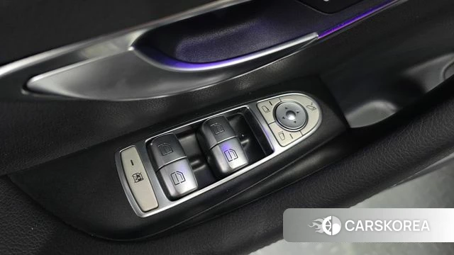 Mercedes-Benz E-Class W213 id 4702558 из Кореи 19