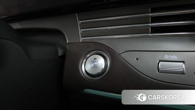 Hyundai The New Grandeur IG id 4284642 из Кореи 19