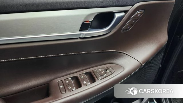 Hyundai Grandeur IG id 4435800 из Кореи 19