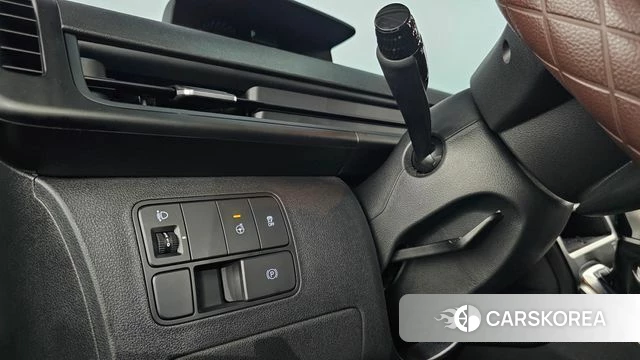 Hyundai Staria id 4343289 из Кореи 19