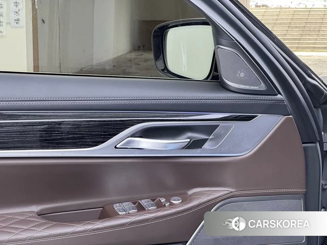 BMW 7 series id 4276390 из Китая 19