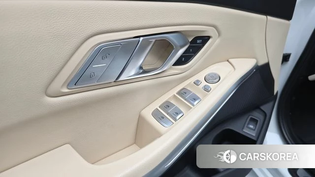 BMW 3 Series (G20) id 4488541 из Кореи 19
