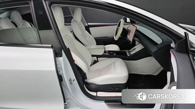 Tesla Model 3 id 4720062 из Кореи 19