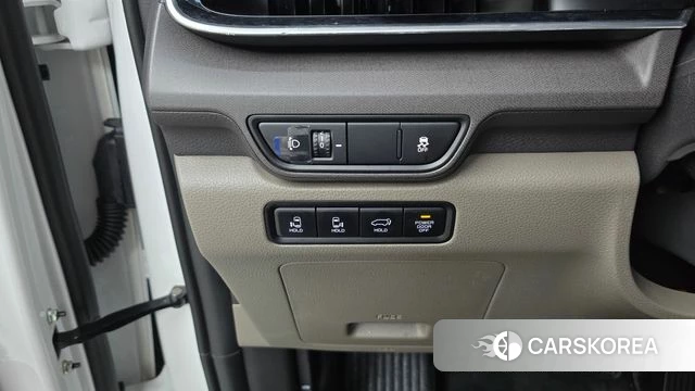 Kia The New Carnival 4th Generation id 4474303 из Кореи 19