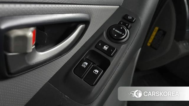 Hyundai The New Grand Starex id 4356743 из Кореи 19