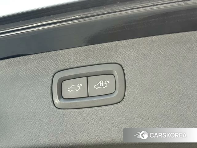 Volvo XC90 id 4241934 из Китая 19