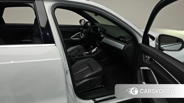 Audi Q3 (F3) id 4519457 из Кореи 19