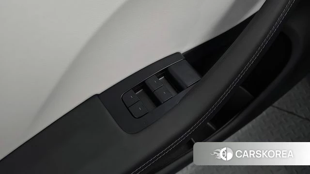Tesla Model 3 id 4762491 из Кореи 18