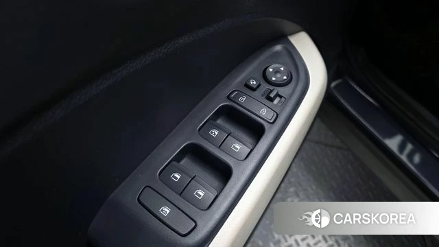 Hyundai Venue id 4200971 из Кореи 19