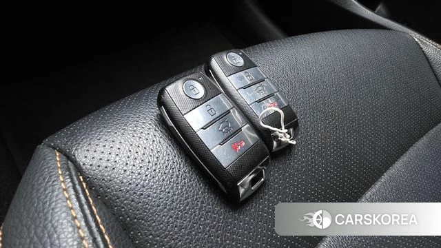 Kia Stonic id 4465730 из Кореи 19
