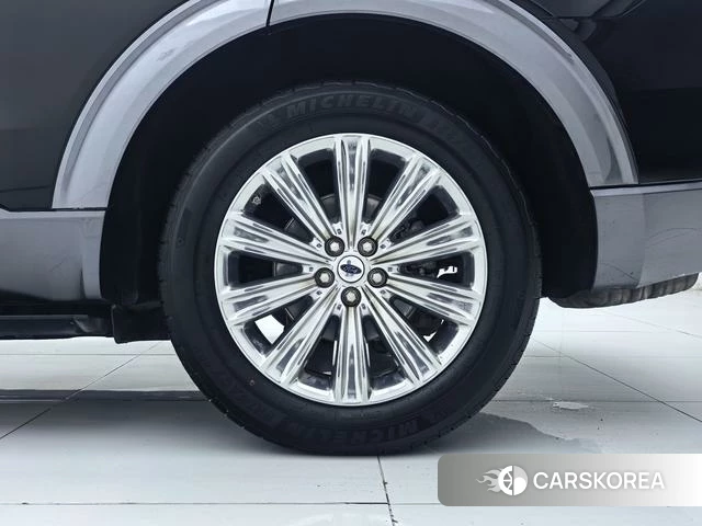 Ford Explorer id 4368357 из Китая 19