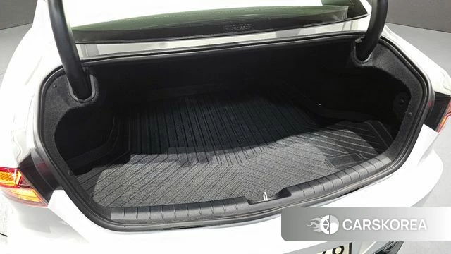 Hyundai The New Grandeur IG id 4308954 из Кореи 19