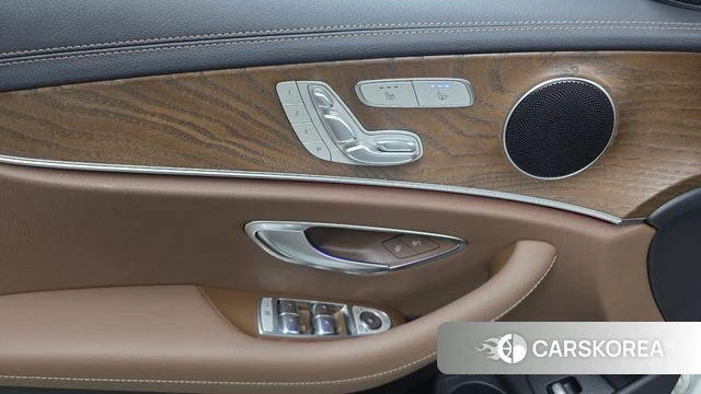 Mercedes-Benz E-Class W213 id 4706831 из Кореи 19