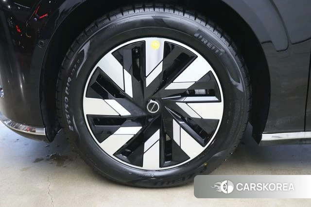 Volvo EM90 id 3920179 из Китая 19