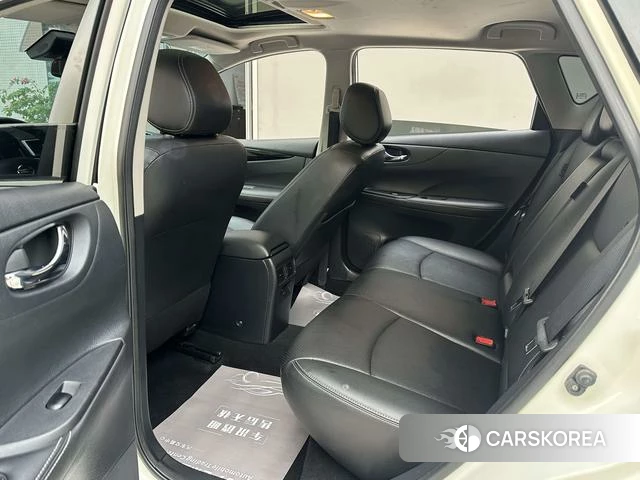 Nissan TIIDA id 4277390 из Китая 19