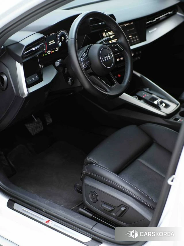 Audi A3 id 4380354 из Китая 19