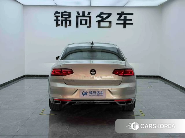 Volkswagen Magotan id 3890114 из Китая 19