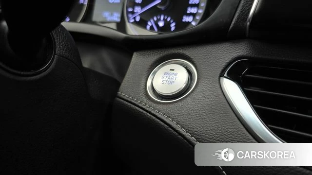 Hyundai Grandeur IG Hybrid id 4525724 из Кореи 19