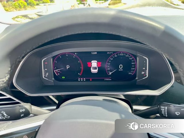 Volkswagen Passat id 4263831 из Китая 19
