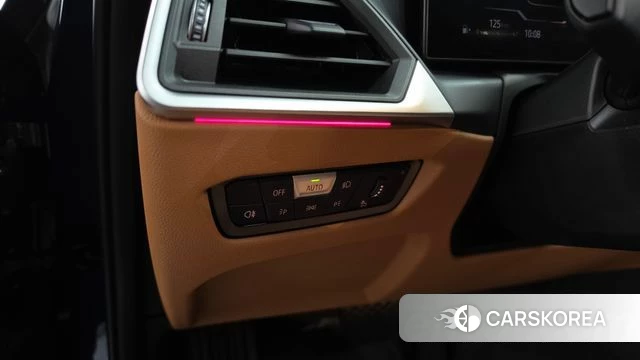 BMW 3 Series (G20) id 4696477 из Кореи 19