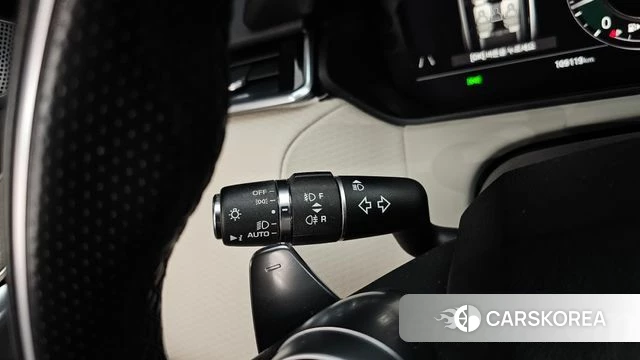 Land Rover Range Rover Velar id 4435747 из Кореи 19