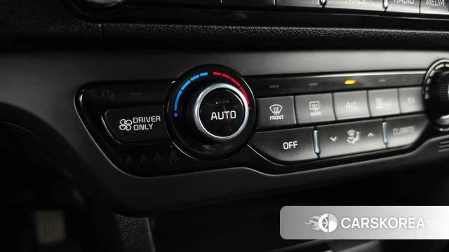 Kia Niro Plus id 4793229 из Кореи 19