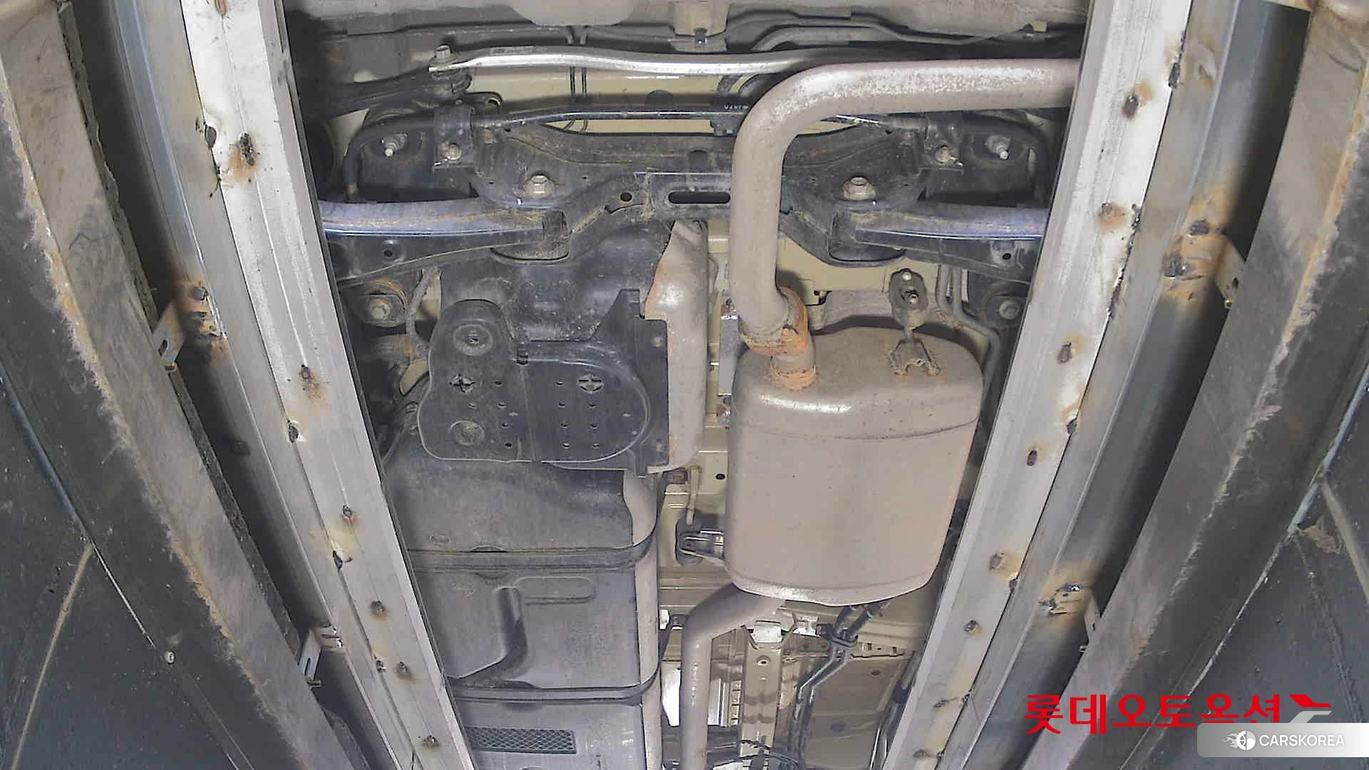 Kia Carnival id 3882158 из Кореи 19