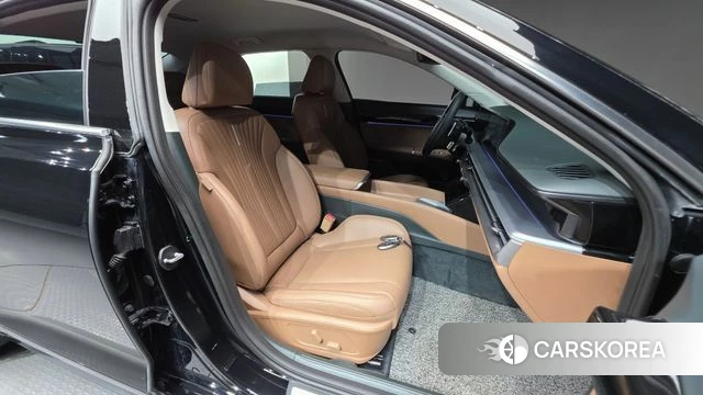 Hyundai Grandeur (GN7) id 4585039 из Кореи 17