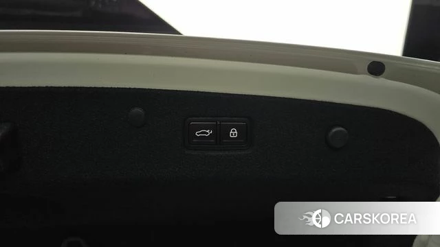 Kia The New K8 Hybrid id 4700602 из Кореи 19