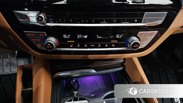 BMW 5 Series (G30) id 4434420 из Кореи 19