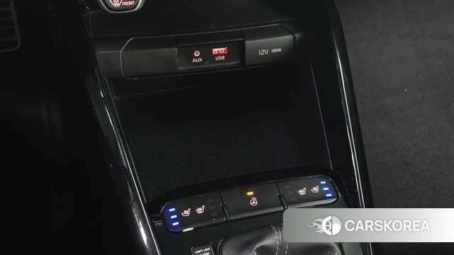 Kia Stonic id 4760268 из Кореи 19