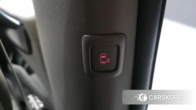 Kia The New Carnival id 4895012 из Кореи 19