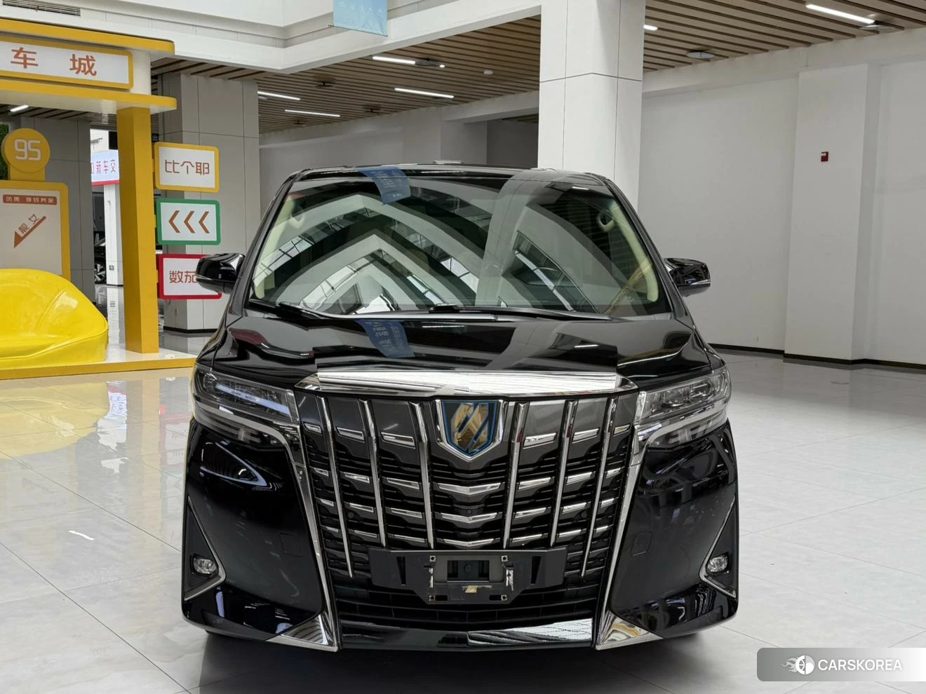 Toyota Elfa id 4455123 из Китая 19