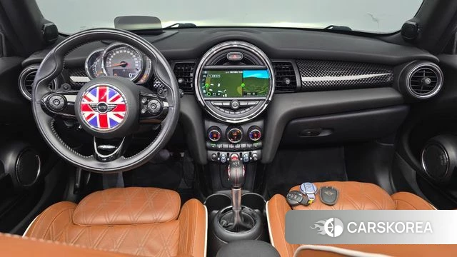 Mini Cooper S Convertible id 4339673 из Кореи 19