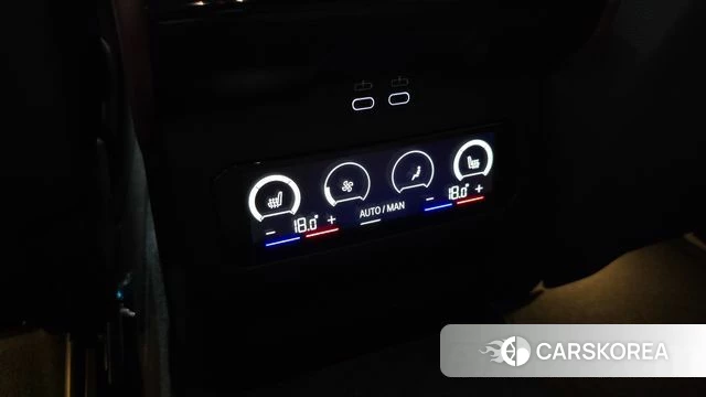 BMW 5 Series (G60) id 4634921 из Кореи 19