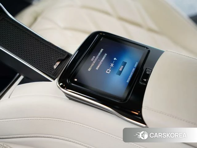 Mercedes-Benz Maybach S-class id 4275345 из Китая 19
