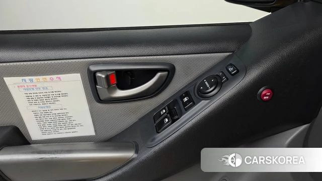 Hyundai The New Grand Starex id 4895618 из Кореи 19
