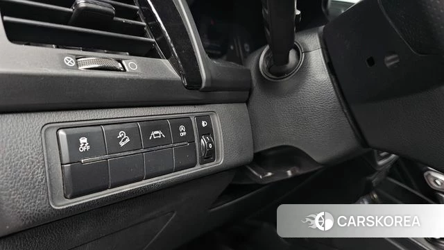 Ssangyong The New Rexton Sports Cannes id 4500451 из Кореи 19