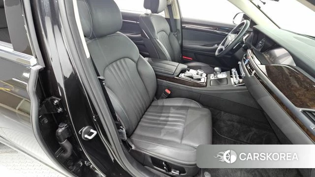 Genesis G90 id 4482934 из Кореи 19