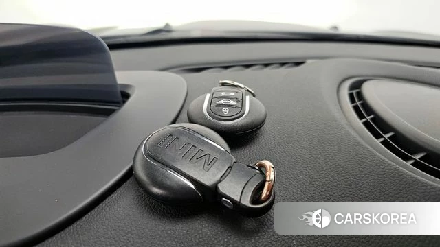 Mini Cooper S id 4284057 из Кореи 19