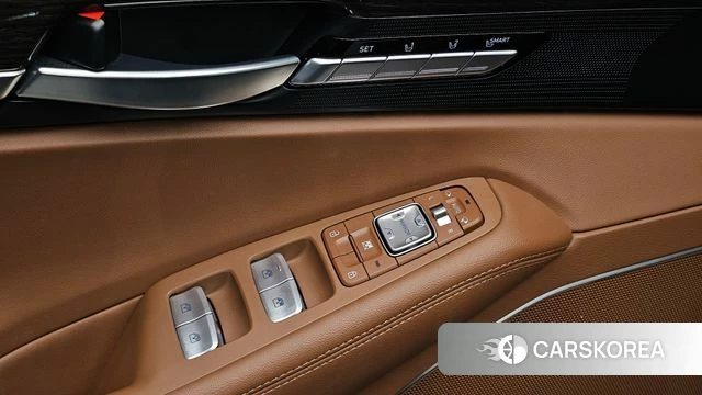 Genesis G90 id 4626135 из Кореи 19