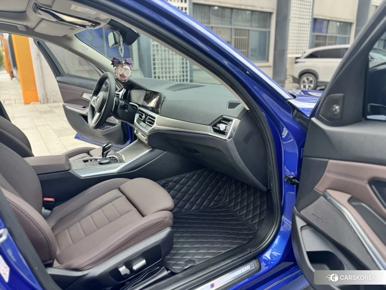 BMW 3 series id 4453078 из Китая 19