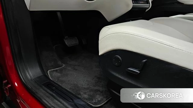 Tesla Model X id 4684241 из Кореи 19