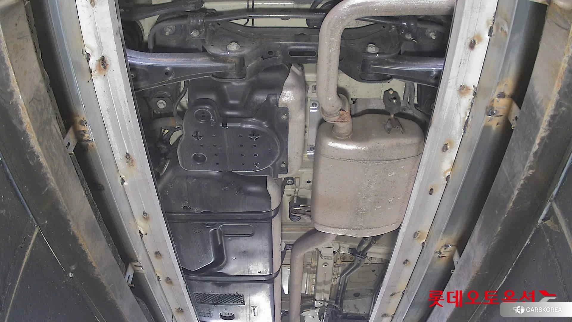 Kia Carnival id 3869406 из Кореи 19