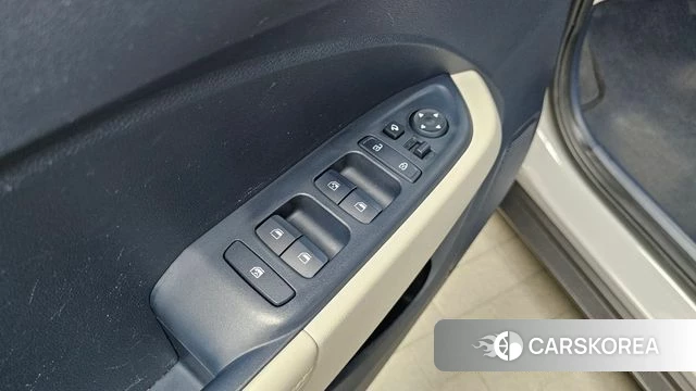 Hyundai Venue id 4528722 из Кореи 19