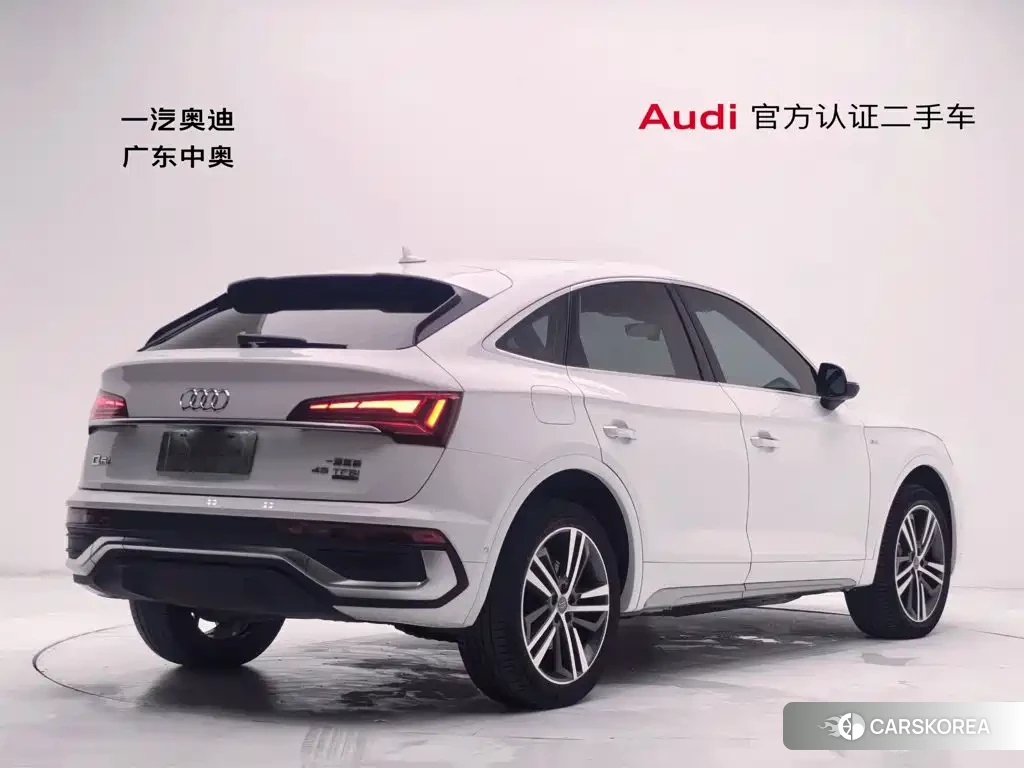 Audi Q5L id 4601792 из Китая 19