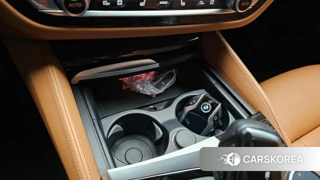 BMW 5 Series (G30) id 4550828 из Кореи 19