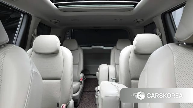 Kia The New Carnival id 4900687 из Кореи 19