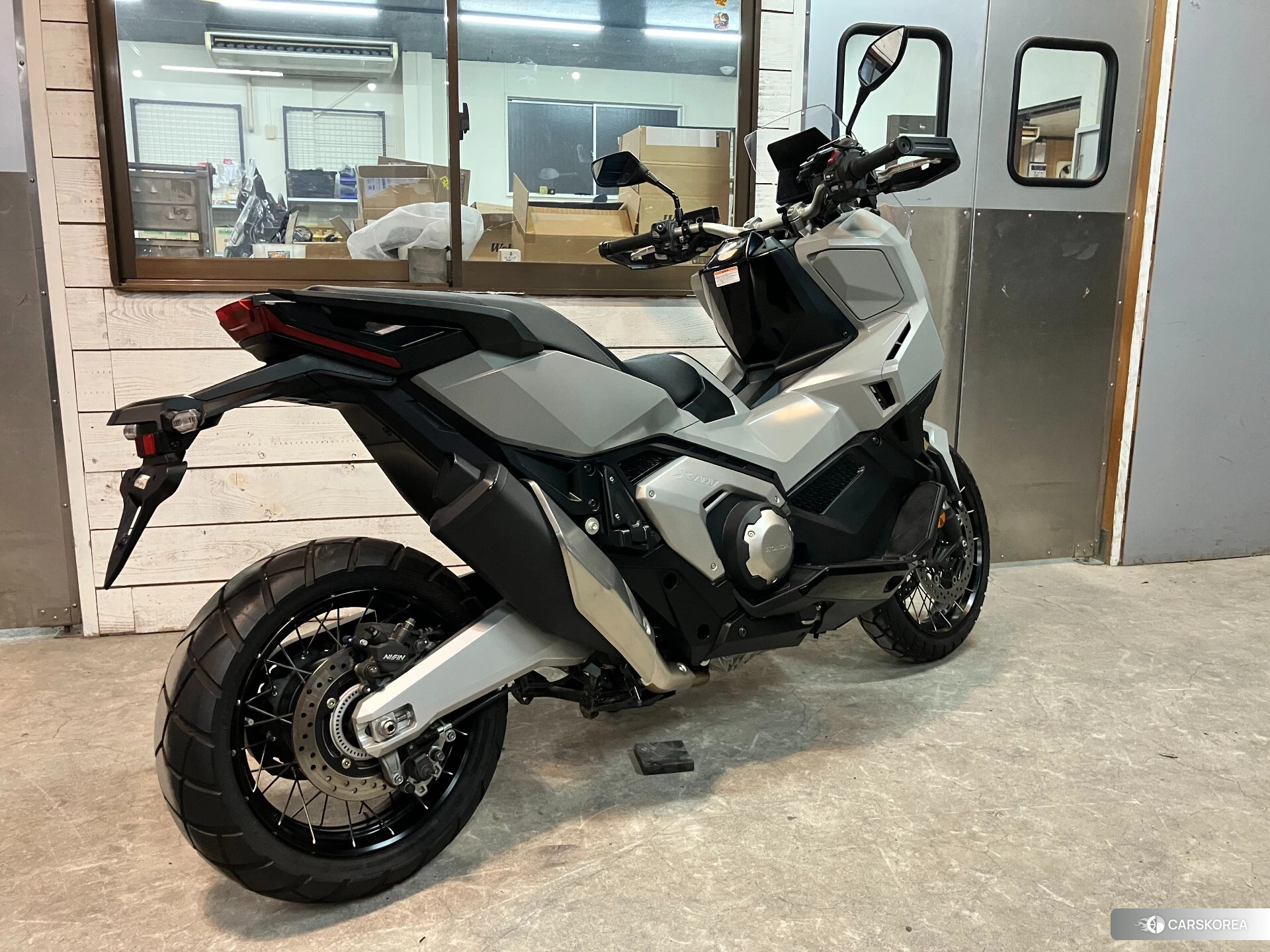 Проданный Honda X-ADV 750 id 4374084 из Японии, фото 19